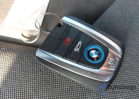 2019 BMW I3 120Ah W/Range Extender from USA, damaged, VIN WBY8P4C5XK7D03005